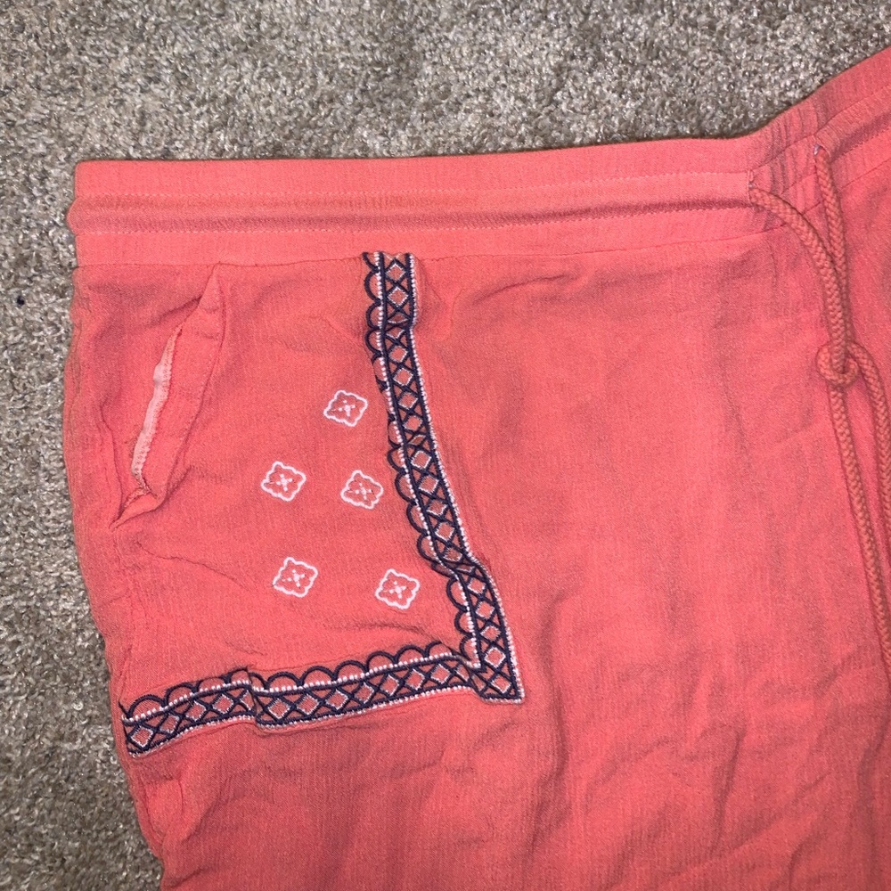 Est. 1946 Rayon Pink & Blue w Beads Shorts 26/28W - Picture 6 of 12